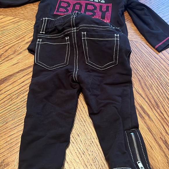 Glam Baby sequin Black long sleeve and zip ankle pants 2piece Track 12 months - Picture 8 of 8